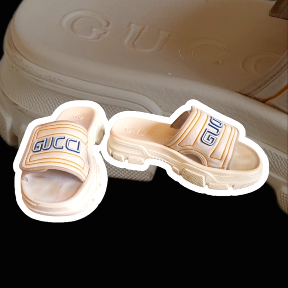 Gucci Other - Gucci White Chunky Velcro Slides Slippers Shoes- men's 6.5, fits women's 8.5-9